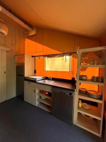 Luxe Safaritent Medley 5 Persoons Op Camping Rijsterbos Esterno foto